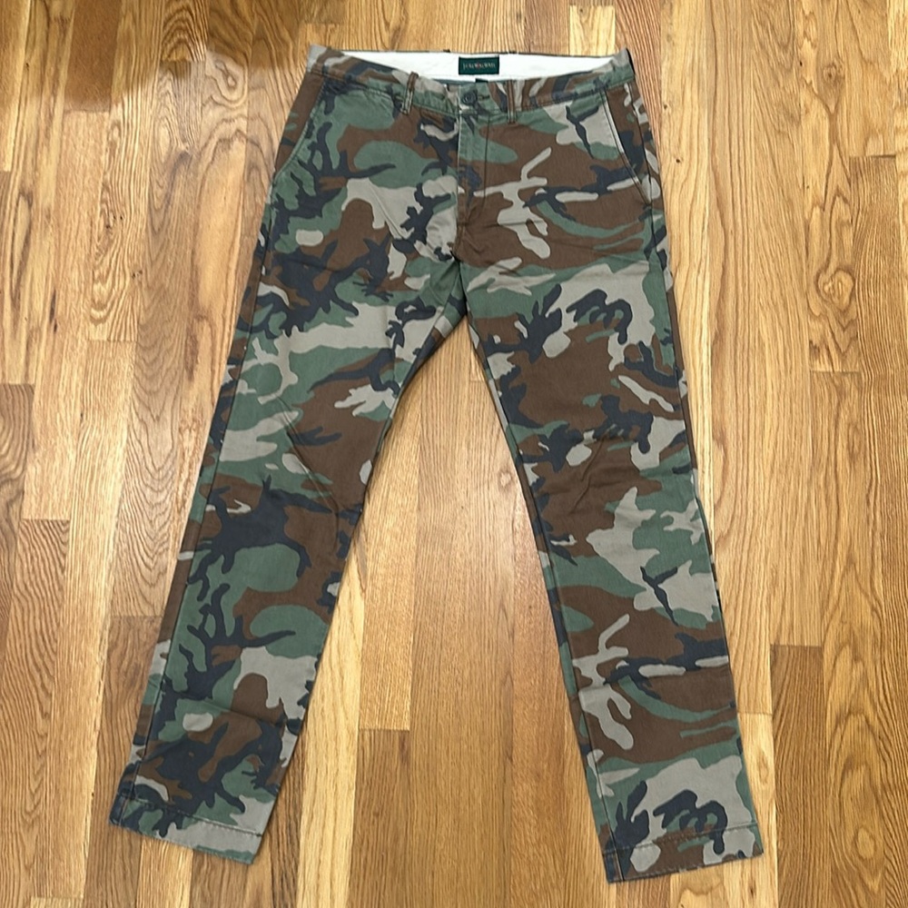 J. Crew Slim 484 men’s camo chino 31x30